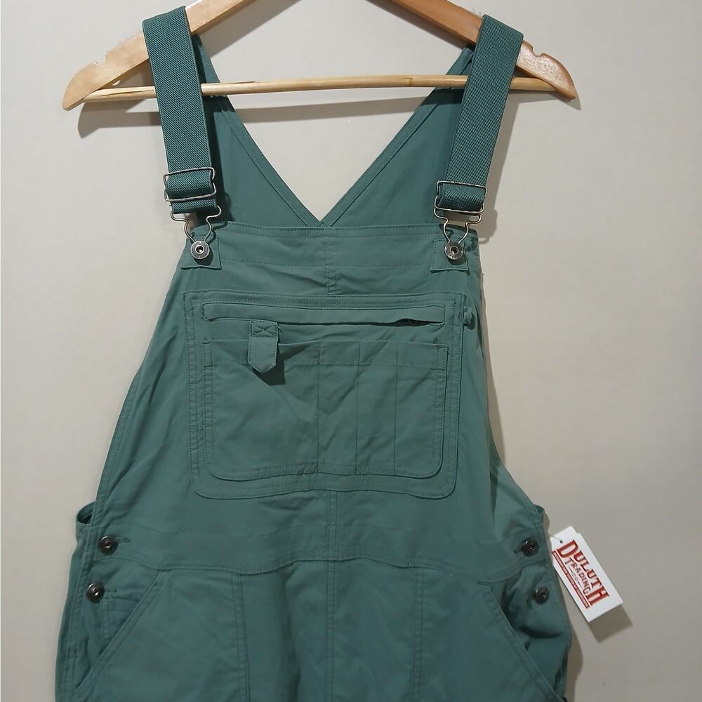 DULUTH TRADING Heirloom Gardening Bib Overalls Medium 31 NWT Green Fir Ripstop - Picture 5 of 16